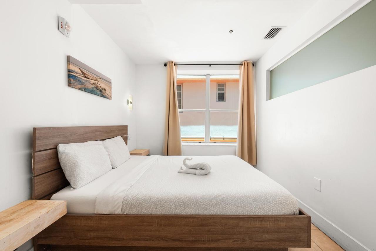 Ocean Drive Apartment Suites In Miami Beach Extérieur photo