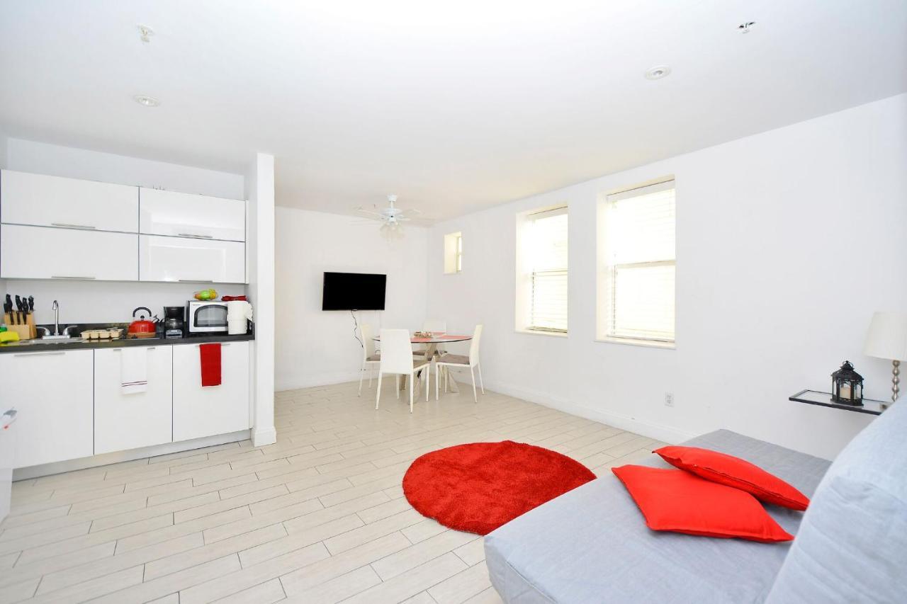 Ocean Drive Apartment Suites In Miami Beach Extérieur photo