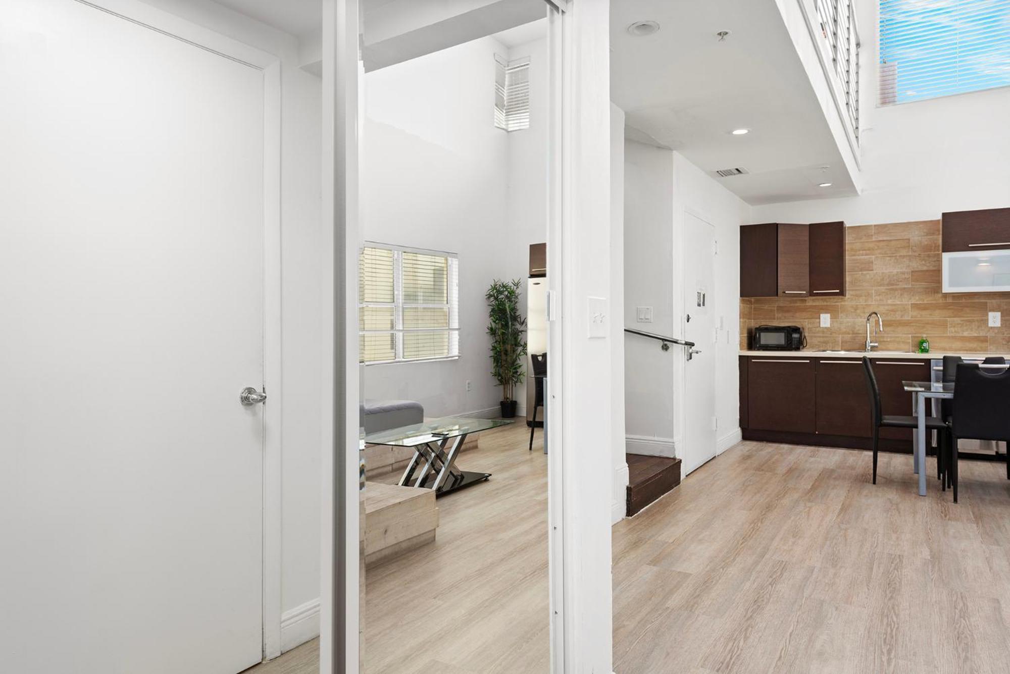 Ocean Drive Apartment Suites In Miami Beach Extérieur photo